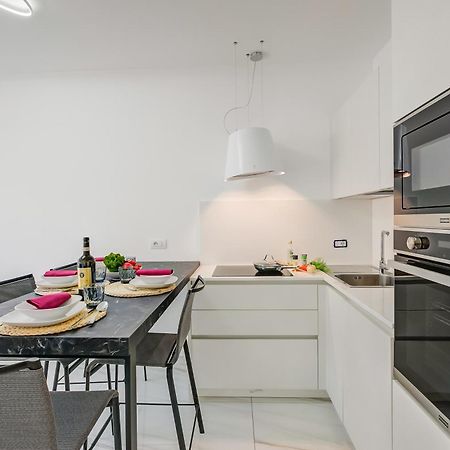 Beachy Vibes- 900M From The Beach - Happy Rentals Andora Exterior photo
