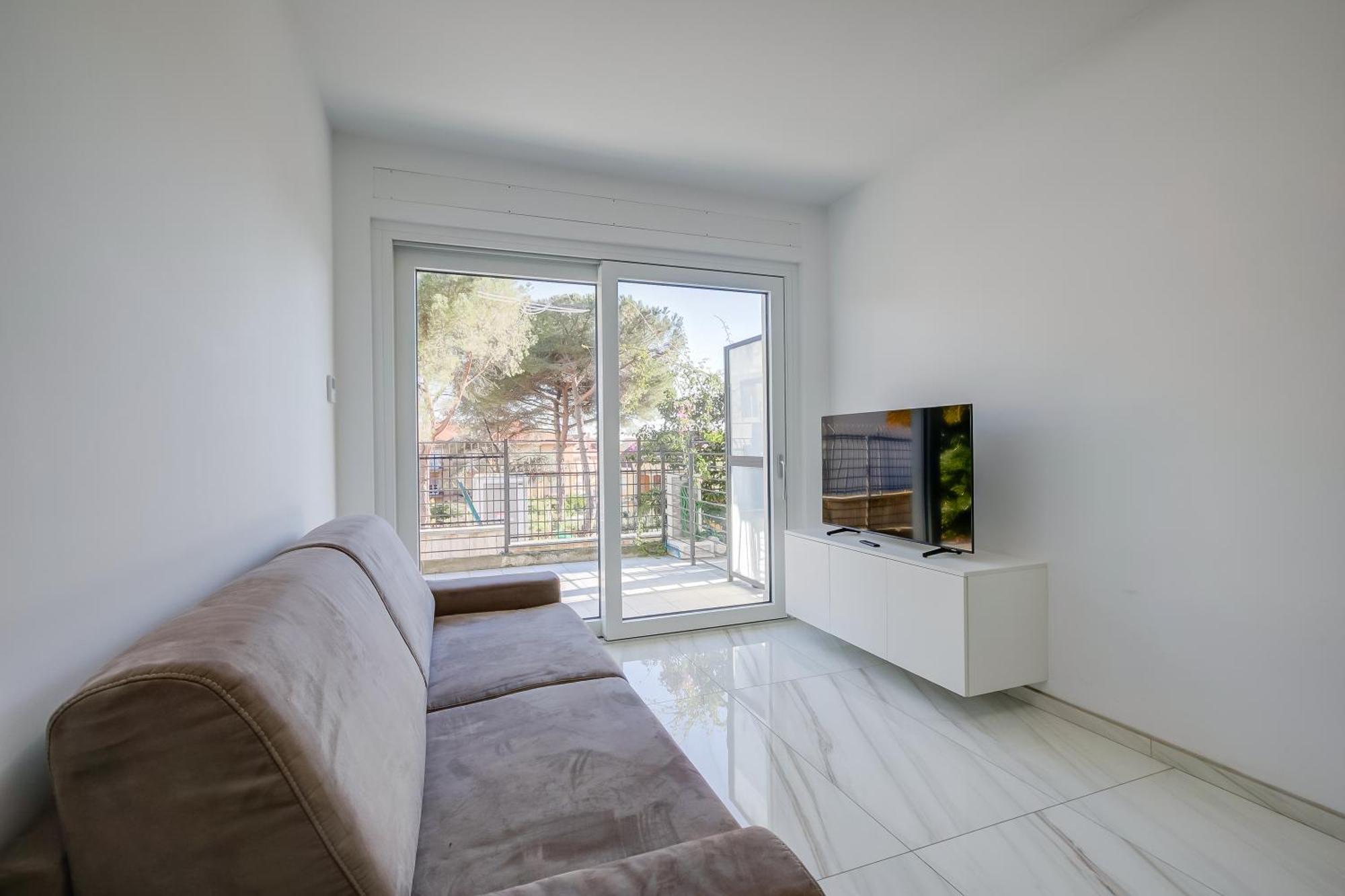 Beachy Vibes- 900M From The Beach - Happy Rentals Andora Exterior photo